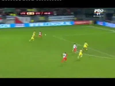 VIDEO / Apararea Stelei facut sah-mat dupa o gafa incredibila a lui Ricardo! Utrecht a marcat, arbitrul a fluierat ofsaid! A fost?