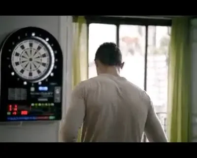 VIDEO! Cristiano Ronaldo jongleaza cu paleta de ping pong in ultima reclama!