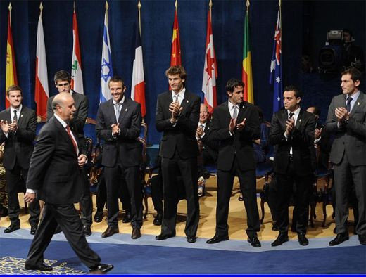 VIDEO Del Bosque a primit Premiul Printului de Asturia! Doar 10 jucatori au fost prezenti!_4
