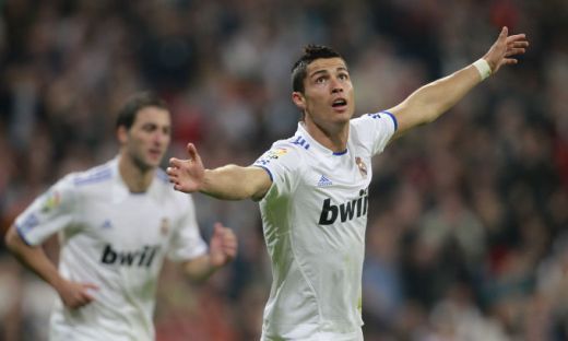 VIDEO Cristiano Ronaldo a dat pentru PRIMA oara in cariera 4 goluri: