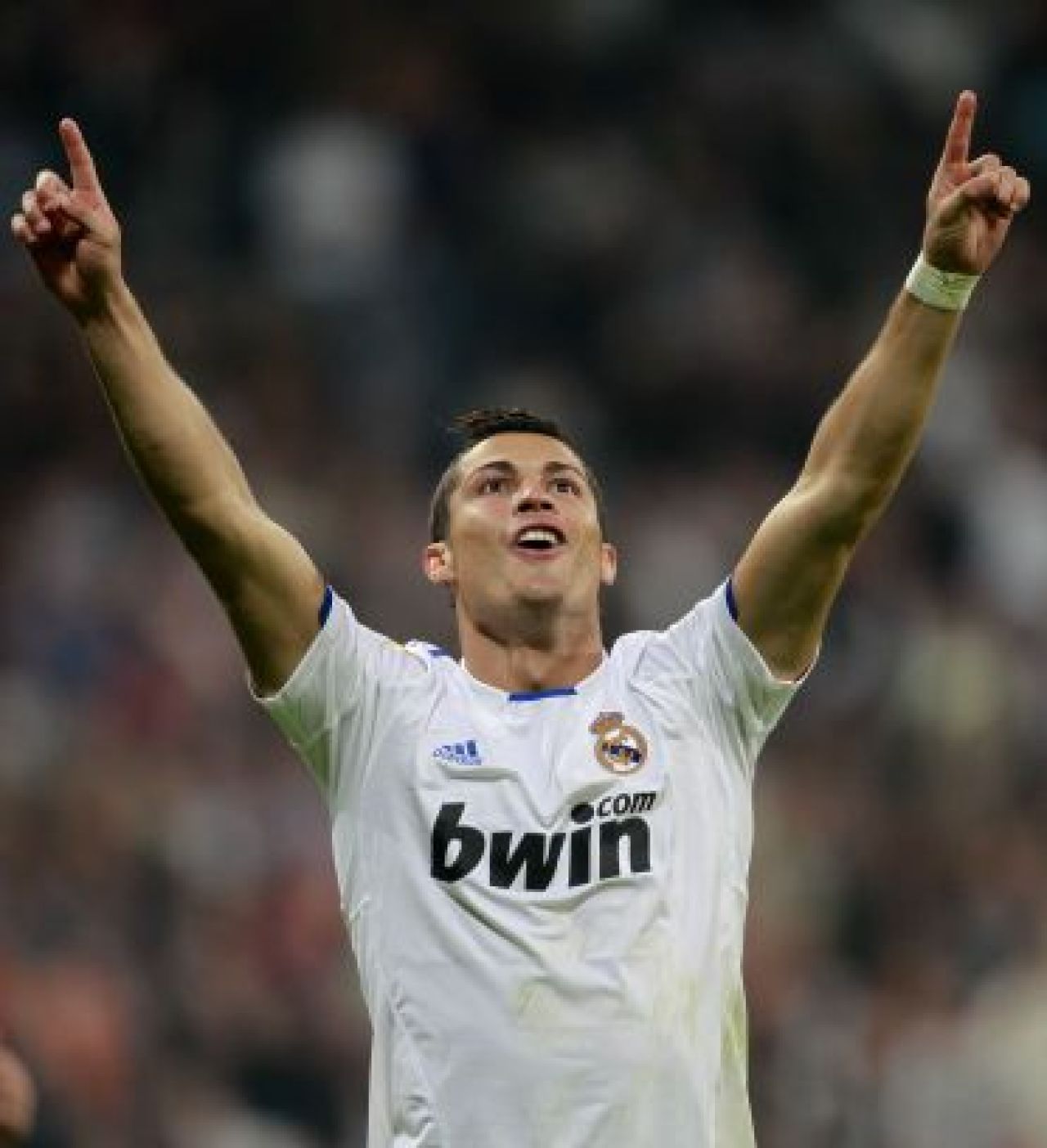VIDEO Cristiano Ronaldo a dat pentru PRIMA oara in cariera 4 goluri: