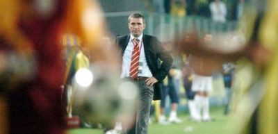 Hagi poate lua titlul!&nbsp;&nbsp;Mutu ar fi adulat de suporteri! Nu ar fi un pas inapoi sa vina la Galata!