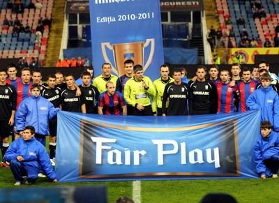 Ienei nemultumit de antrenamentele de la Steaua! Vezi ce spune despre cum se pregatesc stelistii!