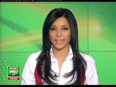 Motivul pentru care Gigi Becali a plecat la pauza la meciul cu Sportul: Facuse mama varza cu miel si imi era foame :))