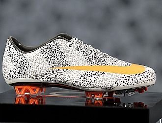 FOTO Astea sunt noile ghete ale lui Cristiano Ronaldo: Nike Safari!