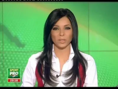 Fetele de la Sexy Kombat l-au insotit pe Morosanu la Sarajevo!