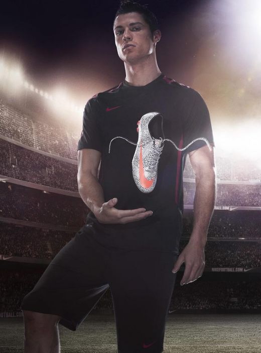 Cristiano Ronaldo vrea sa bata Milanul cu noile ghete: