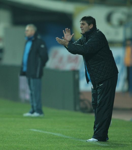 Steaua pierde primul episod din 'Bati sau Mori' Bistrita 1-0 Steaua! Vezi imagini de la meci!_27