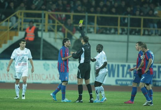 Steaua pierde primul episod din 'Bati sau Mori' Bistrita 1-0 Steaua! Vezi imagini de la meci!_28