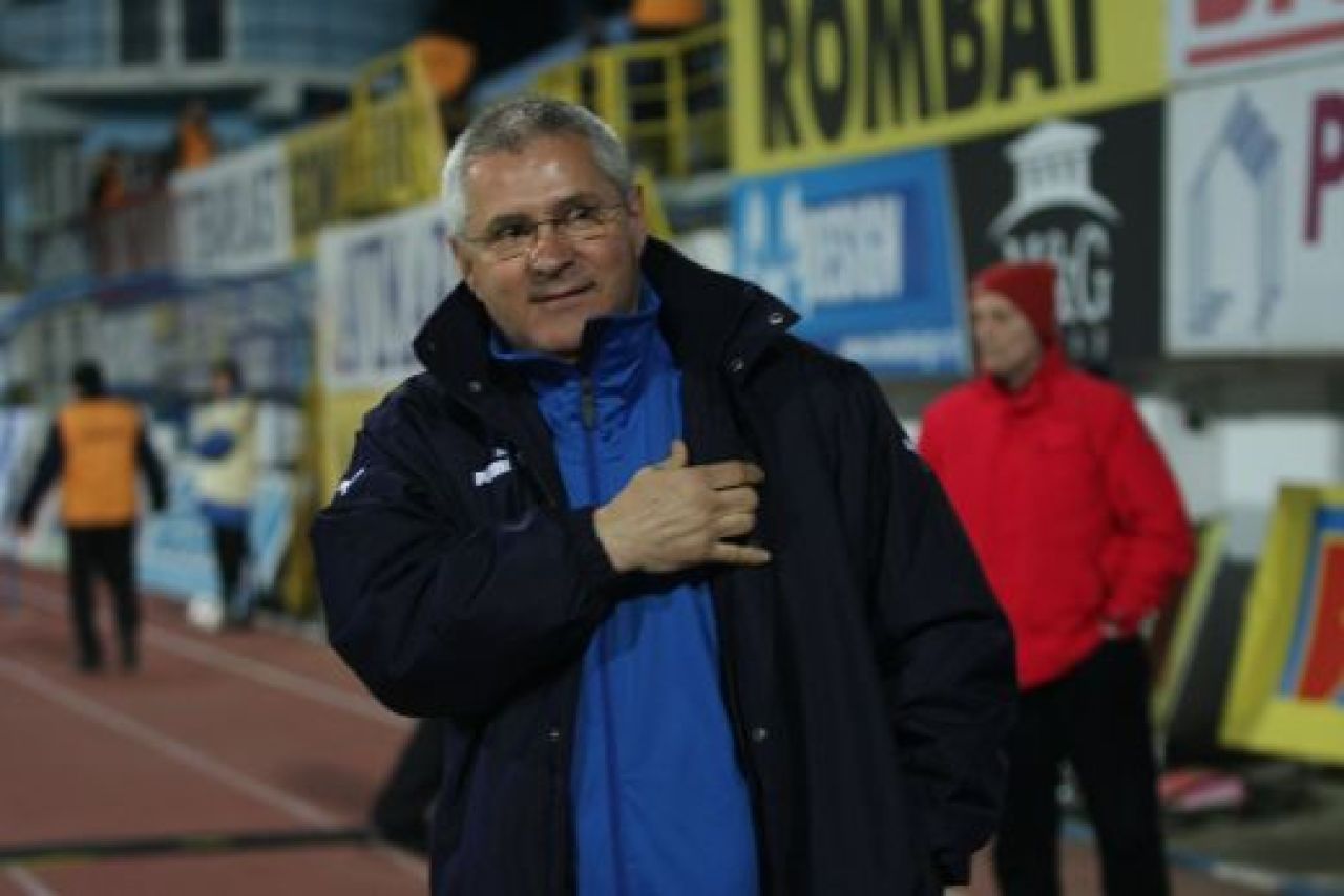 Steaua pierde primul episod din 'Bati sau Mori' Bistrita 1-0 Steaua! Vezi imagini de la meci!_29