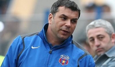 Olaroiu, patru infrangeri in noua meciuri! Seicii il ameninta cu demiterea! Ce sanse are sa revina la Steaua?