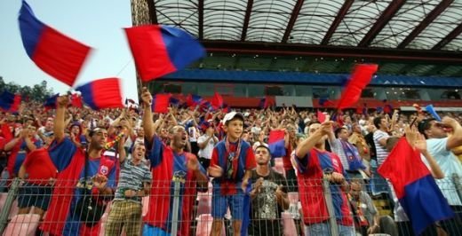 Fanii Stelei nu vor avea rivali in Ghencea! Suporterii olandezi zac beti in centrul istoric :)
