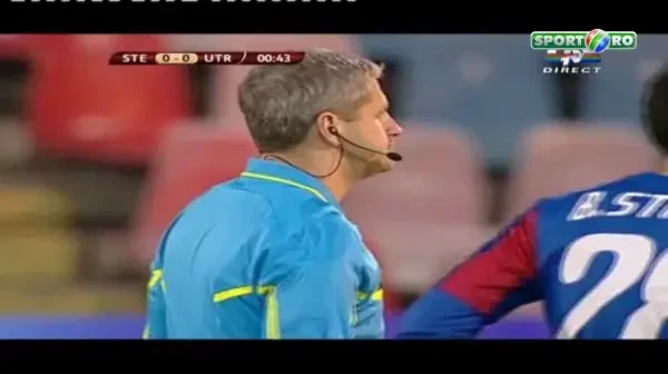 VIDEO Bombardamente in Ghencea! Fanii Stelei au facut scandal in tribune! Vezi ce banner a afisat Peluza Sud