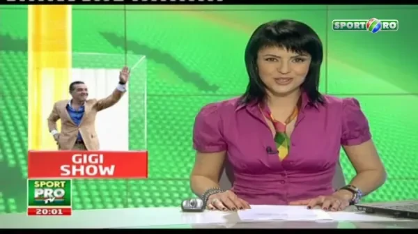 VIDEO / Ca sa vada mai bine victoria Stelei... Gigi si-a pus ochelari si a sters geamul de la loja cu maneca de la costum: