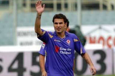 VIDEO / Fiorentina 1-0 Chievo! Mutu a fost primit in aplauzele fanilor, vezi cum a contribuit la gol: