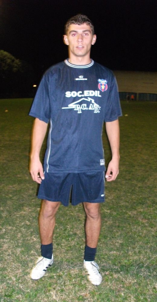 FOTO SENZATIONAL! Steaua fara Gigi Becali joaca in Liga a 8-a din Italia! Vezi cum arata echipa romanilor din Roma!_14