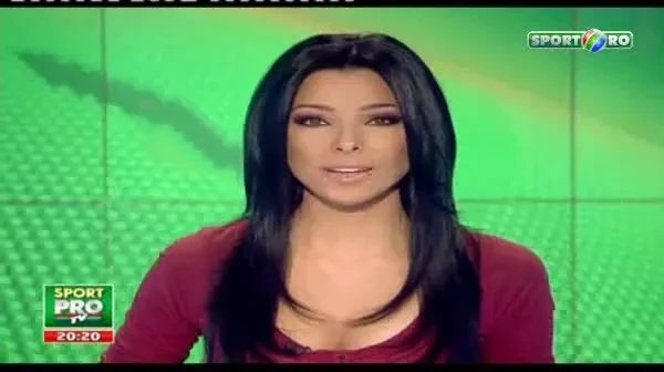 IMAGINI INCREDIBILE! O jurnalista din Israel era sa faca INFARCT in timpul unui meci!