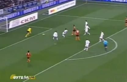 VIDEO Mircea Lucescu BATE cu noroc in Ucraina! Vezi ce AUTOGOL si-a dat Metalurg :))