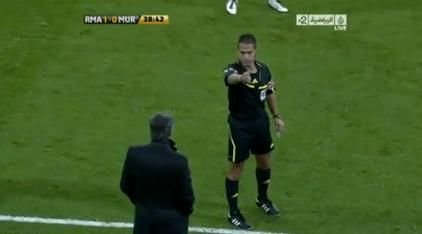 VIDEO SENZATIONAL! Mourinho, ELIMINAT la meciul din Cupa de arbitru! Vezi cum a reactionat