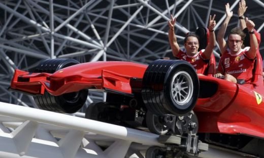 VIDEO / Massa si Alonso s-au dat intr-un montagne-russe care atinge 240 km/h in 4.9 secunde:_8