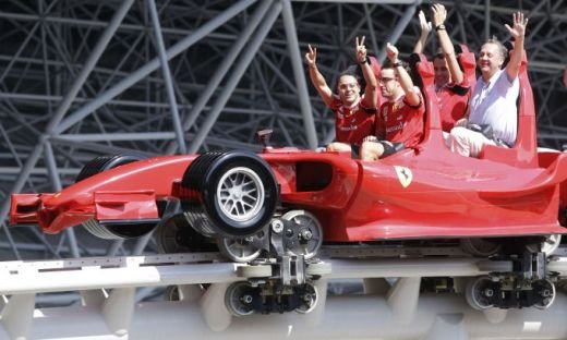 VIDEO / Massa si Alonso s-au dat intr-un montagne-russe care atinge 240 km/h in 4.9 secunde:_10