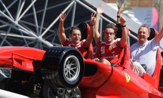 VIDEO / Massa si Alonso s-au dat intr-un montagne-russe care atinge 240 km/h in 4.9 secunde:_18