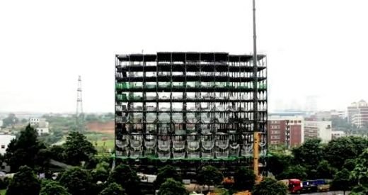 Cum sa construiesti 10 STADIOANE intr-o saptamana? Angajezi chinezi! VIDEO!