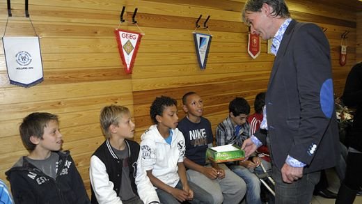 FABULOS! Fabrica de fotbalisti: TOTUL despre academia lui Ajax!_5