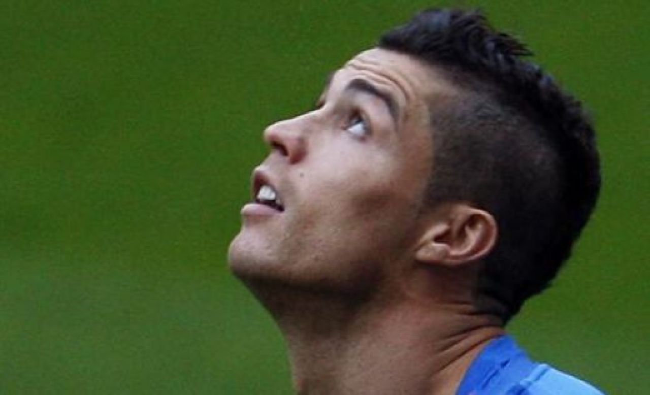 FOTO Noul look al lui Cristiano Ronaldo! Iti place cum arata?_1