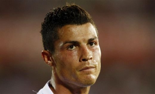 FOTO Noul look al lui Cristiano Ronaldo! Iti place cum arata?_4