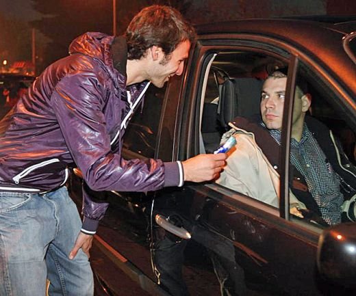 SUPER FOTO / Cum protesteaza jucatorii care nu-si primesc banii!_10