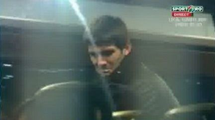 VIDEO / Au facut autostopul? Chivu si Goian au plecat cu autocarul Italiei din Austria! :)