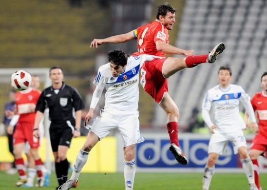 Liga amenzilor! Niculae, suspendat o etapa! Vezi ce sanctiuni au primit Dinamo, Craiova si Sumudica!