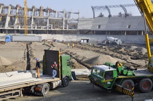 Noul stadion din Cluj costa cu 10 milioane de euro mai mult! FOTO: Cluj Arena incepe sa semene cu macheta!_33