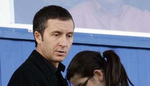 SCANDAL! MM, acuzat ca a facut gesturi OBSCENE la Tg. Mures - Steaua! Lacatus mai avea putin si ma si PLESNEA