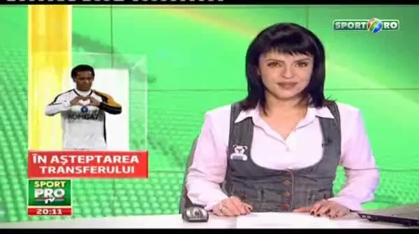 Ea este iubita lui ERIC! E handbalista si joaca la Braila! VIDEO