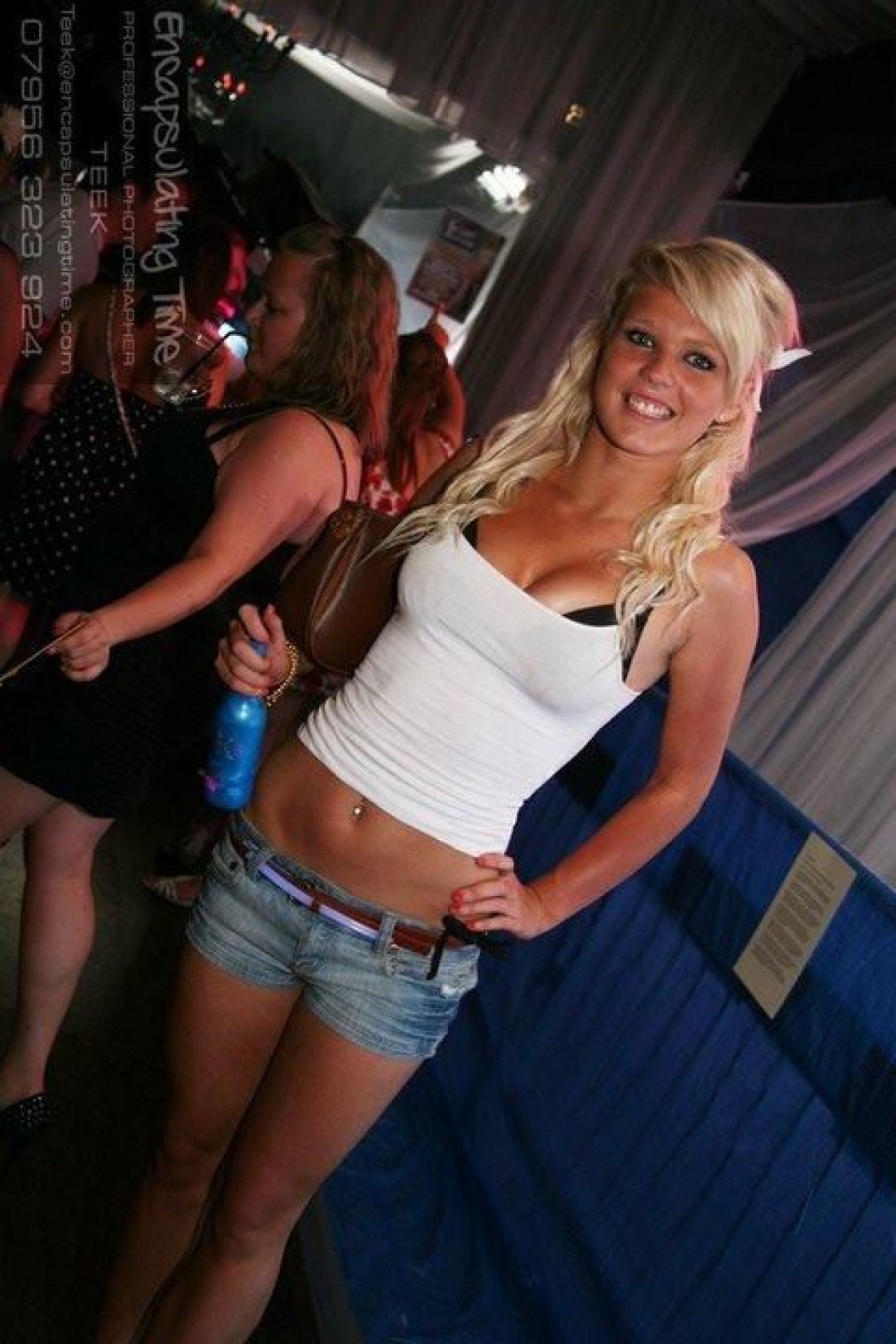 FOTO Wilshere, urmasul de 18 ani al lui Rooney: a facut sex cu o prostituata in cantonamentul lui Arsenal!_17