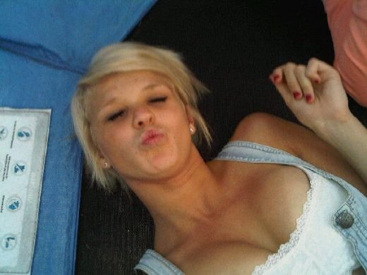 FOTO Wilshere, urmasul de 18 ani al lui Rooney: a facut sex cu o prostituata in cantonamentul lui Arsenal!_49