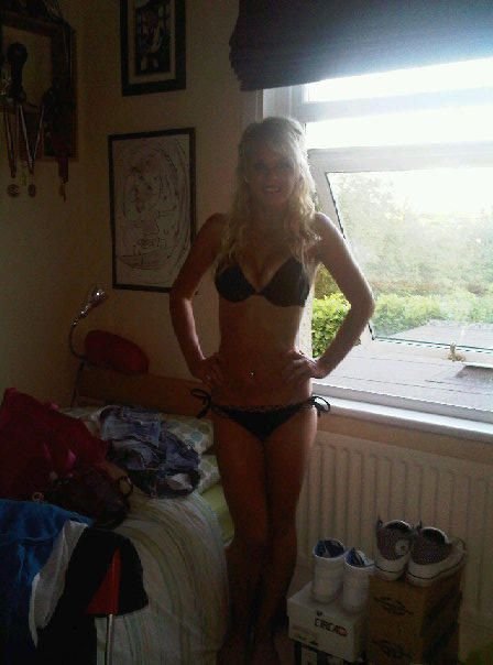 FOTO Wilshere, urmasul de 18 ani al lui Rooney: a facut sex cu o prostituata in cantonamentul lui Arsenal!_59