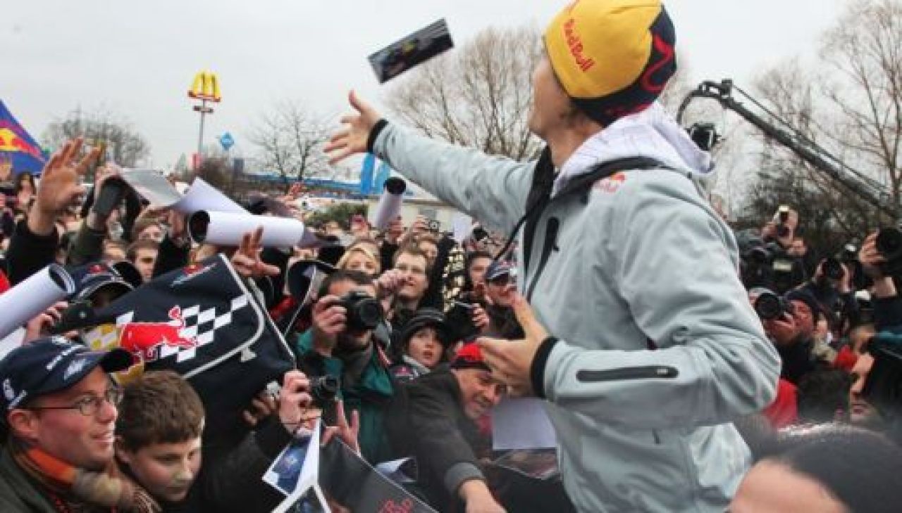 Vettel, prima de 3 milioane de euro pentru titlul mondial in F1_3