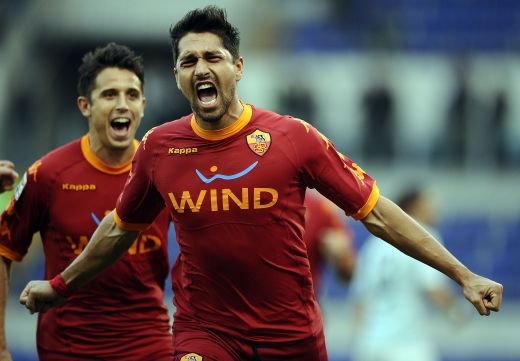 Dubla Ronaldo, Ajax 0-4 Real, Roma revine de la 0-2 si o bate pe Bayern! Auxerre 0-2 Milan, goluri Ibra si Ronaldinho! Vezi TOATE GOLURILE!_2