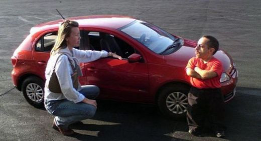 FOTO / A aparut masina ideala pentru Florentin Petre:)) Uite cum arata VW pentru&nbsp;pitici: