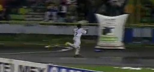 VIDEO! Dayro Moreno, gol FABULOS de la aproape 40 de metri! Vezi ce BOMBA a prins!