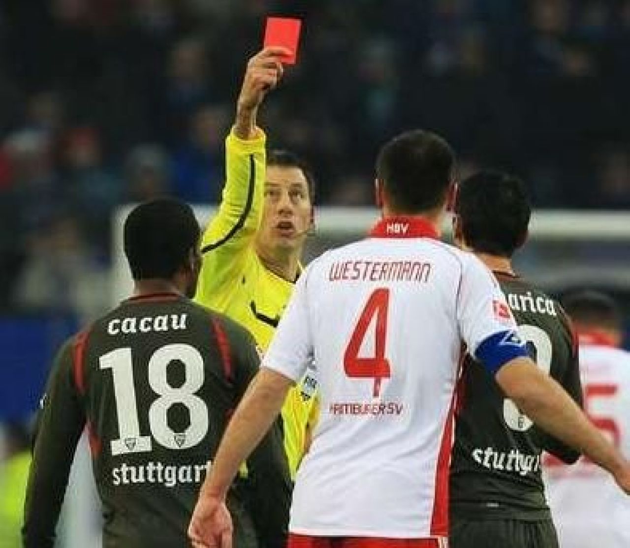 Incredibil! Marica a luat cea mai mare amenda din istoria lui Stuttgart: 50.000 euro!! Vezi ce suspendare a primit_2