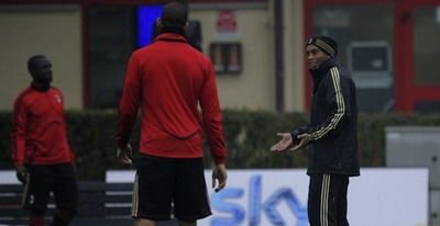 Ronaldinho OUT de la Milan! Vezi de ce nu-l mai vor sefii de la Milan: