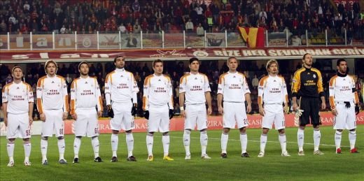 El este pustiul minune pe care il promoveaza Hagi la Galata!_6