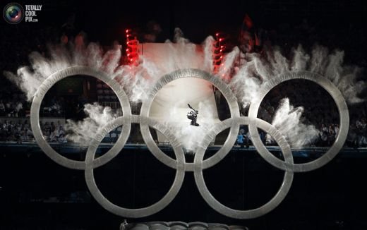 TOP FOTO: Astea sunt cele mai TARI 10 FOTOGRAFII ale anului 2010!