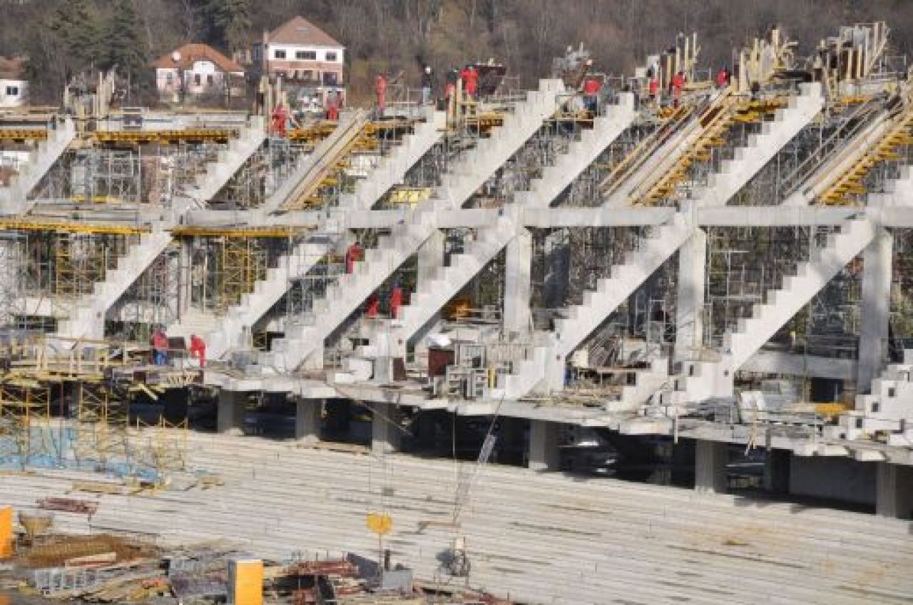 FOTO SENZATIE! Se lucreaza si pe ger! Vezi cele mai NOI imagini de pe Lia Manoliu si Cluj Arena!_12
