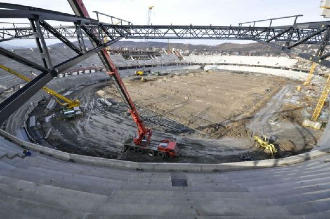 FOTO SENZATIE! Se lucreaza si pe ger! Vezi cele mai NOI imagini de pe Lia Manoliu si Cluj Arena!_14