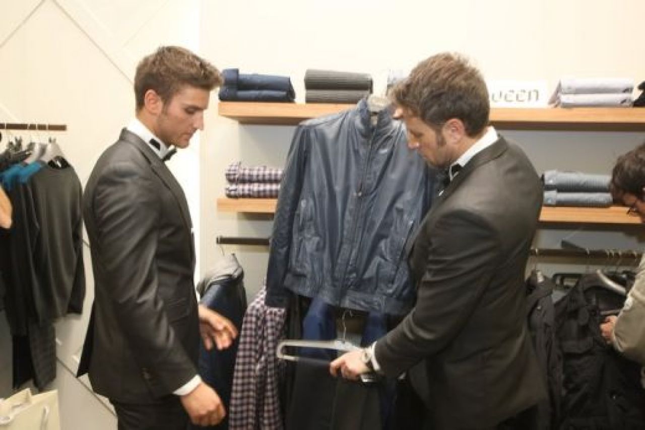Fiul lui Botezatu, portarul Andrei Iordache de la Juventus a facut SHOW la o prezentare de moda! FOTO_4